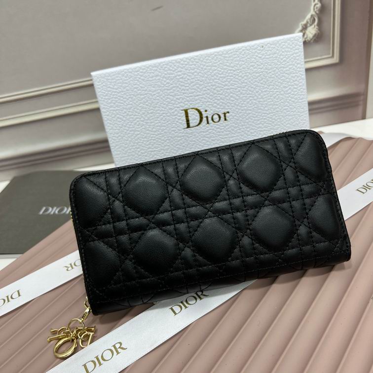 Dior 666114 19x10x2.5cm zy