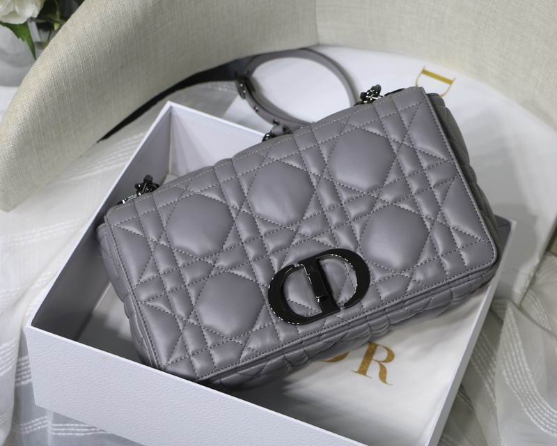 DIOR M8016 L28x17x9cm yz