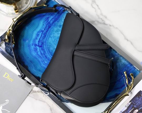 DIOR M9001 L25.5x20x6.5cm yz