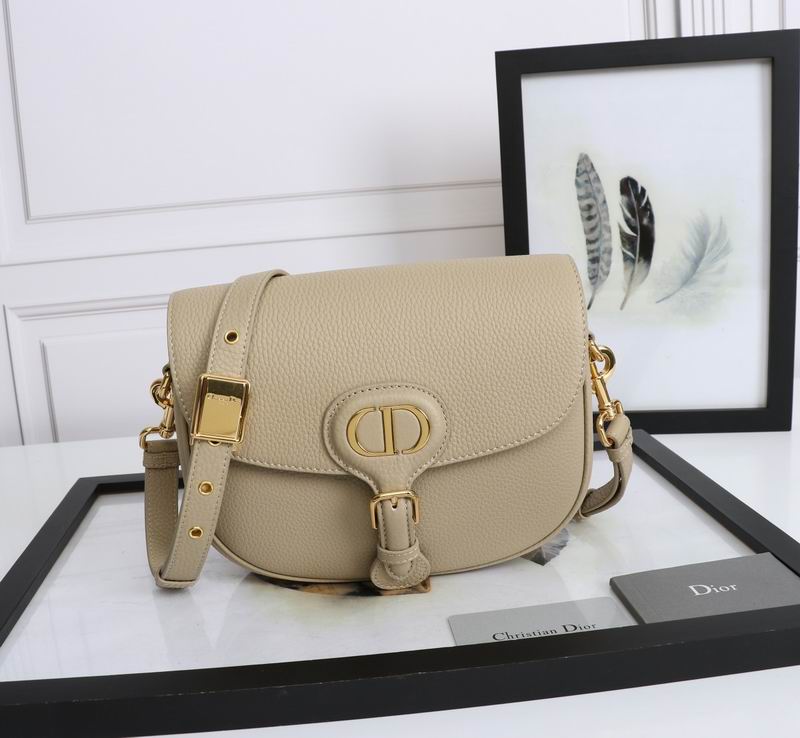 DIOR M8010 M22x17x6cm yz