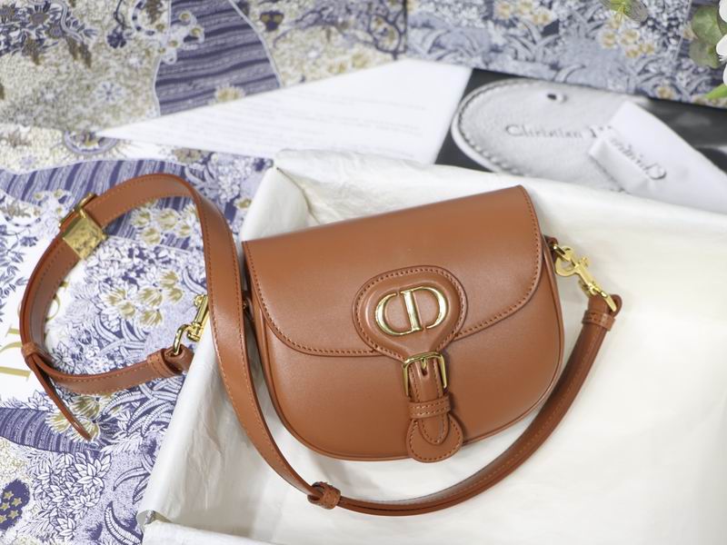 DIOR M8010 22x17x6cm yz