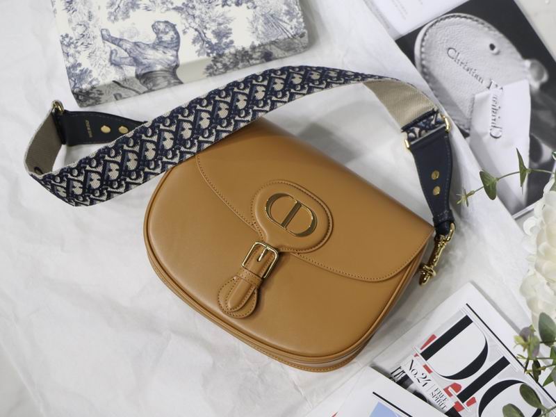 DIOR M8011 L27x21x8cm yz