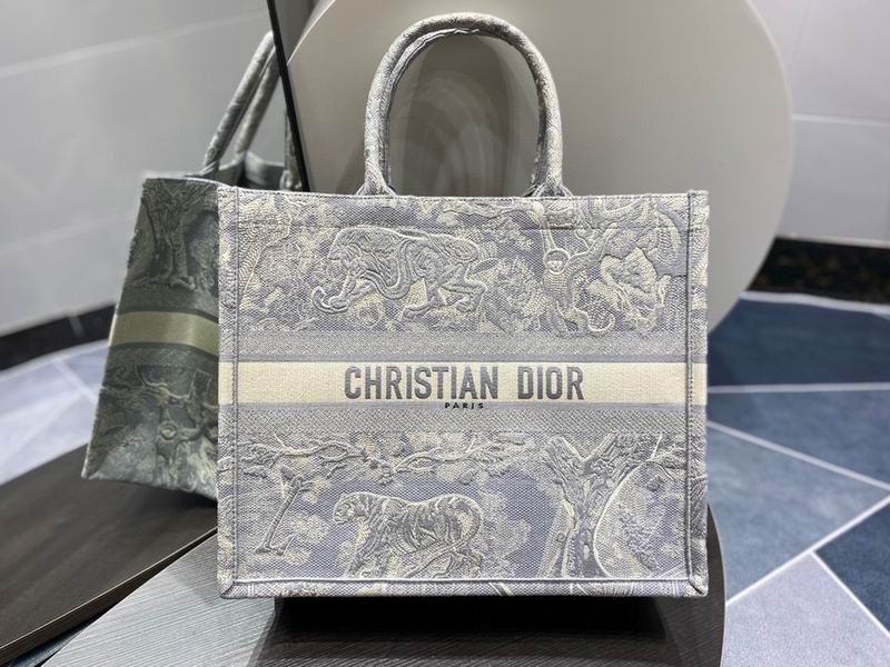 Book Toe 36x28x16cm  sz3