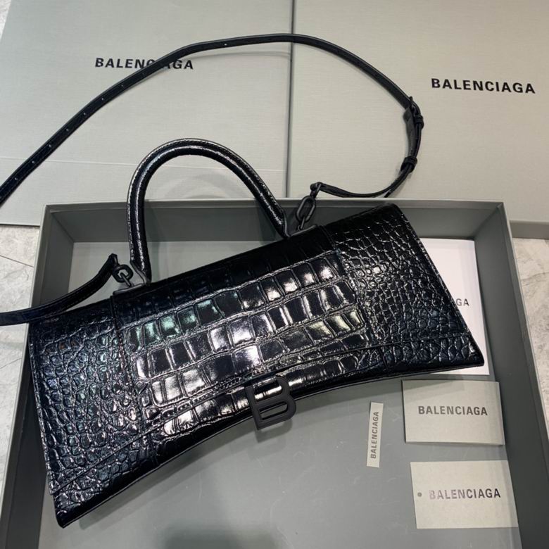 Balenciaga 底部宽6x高15x长35cm FY