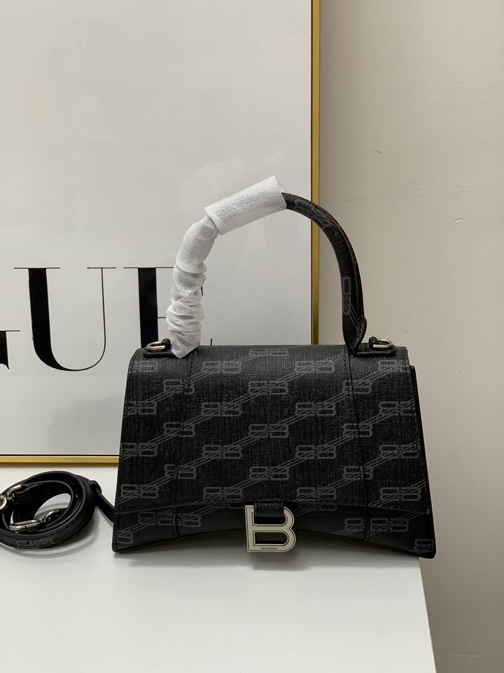 Balenciaga 23x14x8cm CN2色
