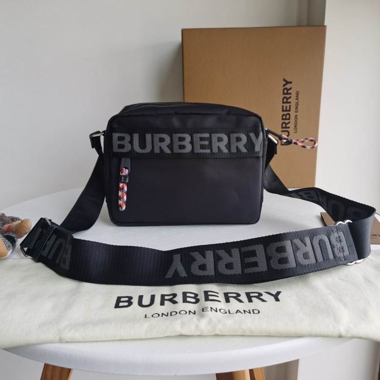 Burberry 22x11x16.5cm HQ