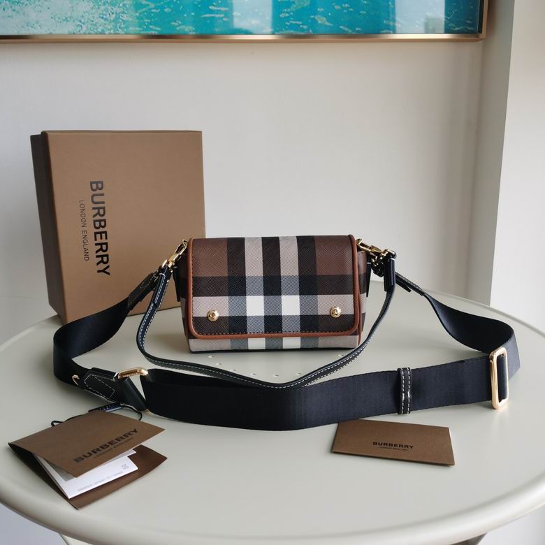 Burberry 18.5x8x12.5cm HQ