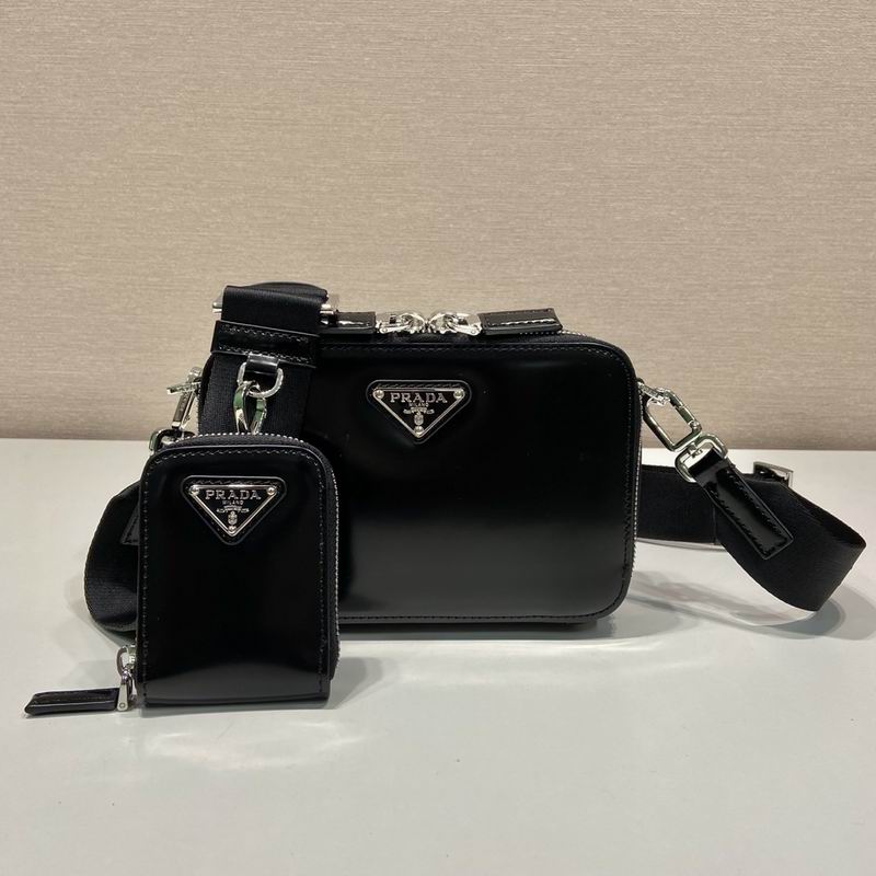 Prada 2VH070漆皮19x12.5x5.5cm AP