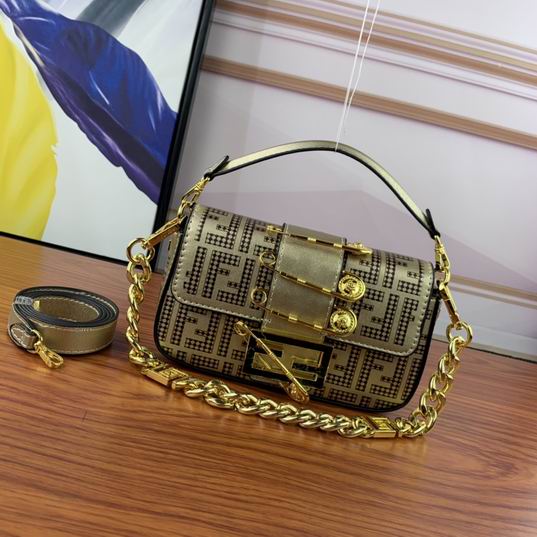Fendi Baguette 0193 20x13x5cm ww