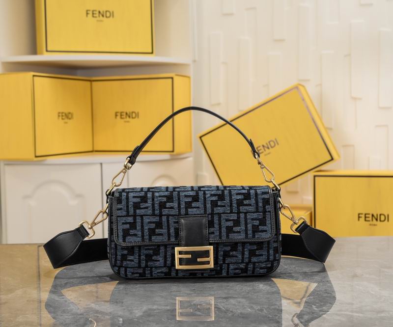 Fendi Baguette 8890 27x6x15cm ww