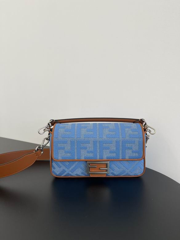 0159B89 26X13X6cm H
