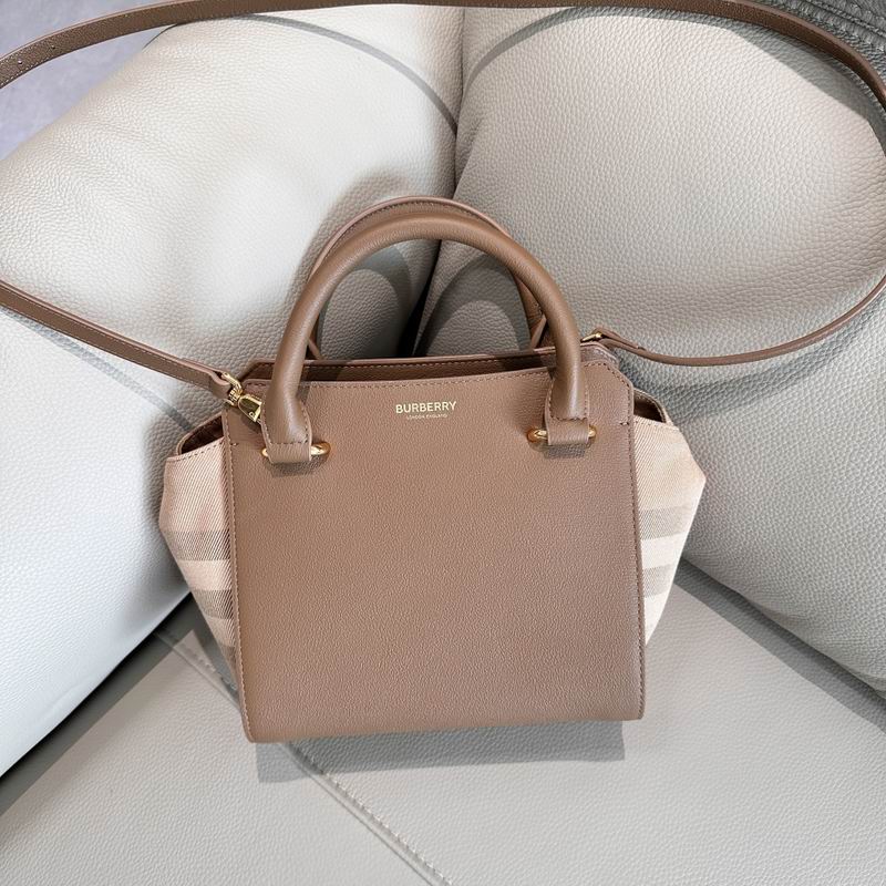 Burberry 21x20x13cm HQ