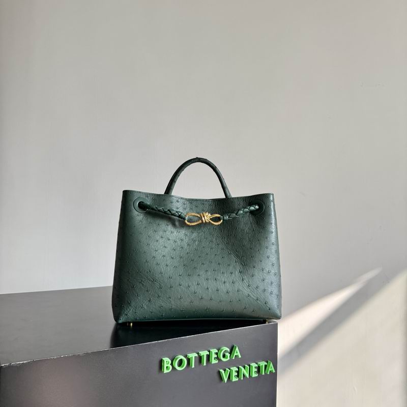817805 32x25x11cm  T