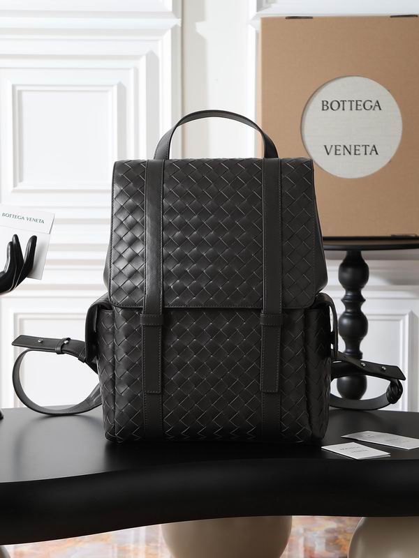 805971 39x31x14cm T1