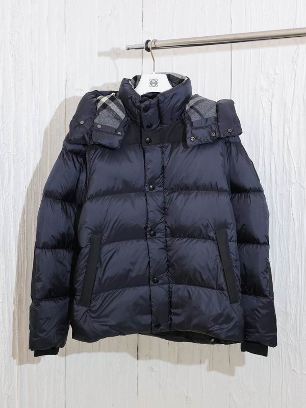 Burberry 羽绒 1116