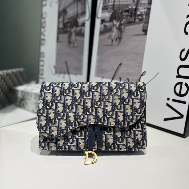 S5620 22X14.5X4.5cm CC