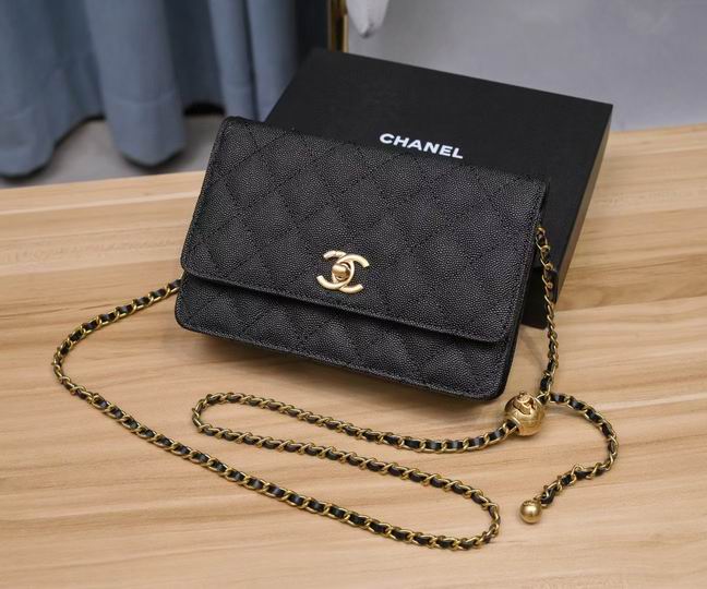 Chanel 6119 19x13x3.5cm zy1
