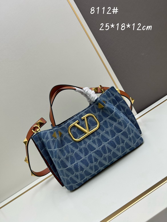 Val 8112 25x18x12cm jj