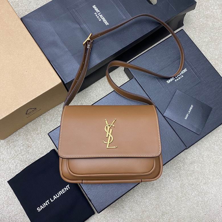 718556 21.5X16X8cm YG