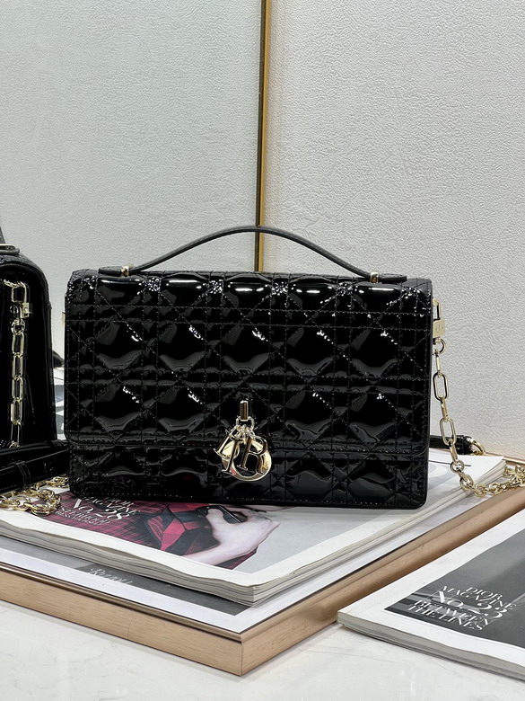 Dior 0605 24x14x7.5cm yz1