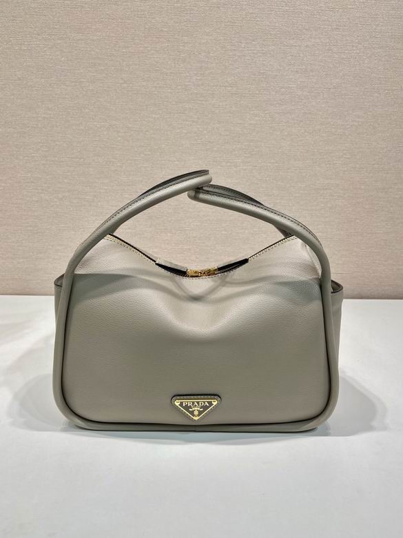1BA451 25X18X10cm WP 4colour