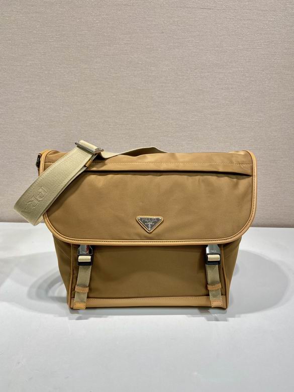 2VD052 30X27.5X14.5cm WP 2colour