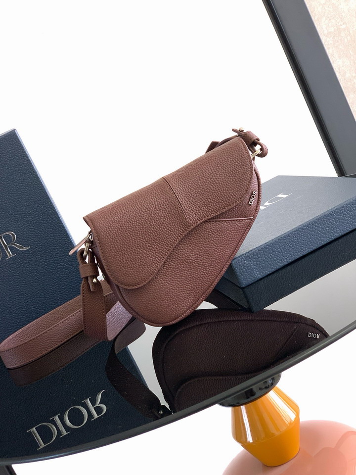 Dior 37H32E 19.5x15x5.5cm yz