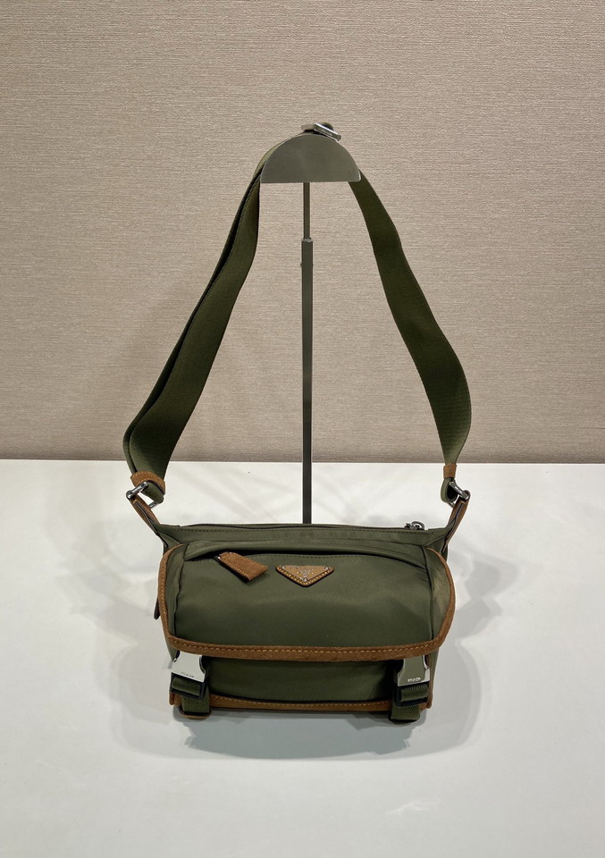 Prada 2VH171A 20x13x9cm AP