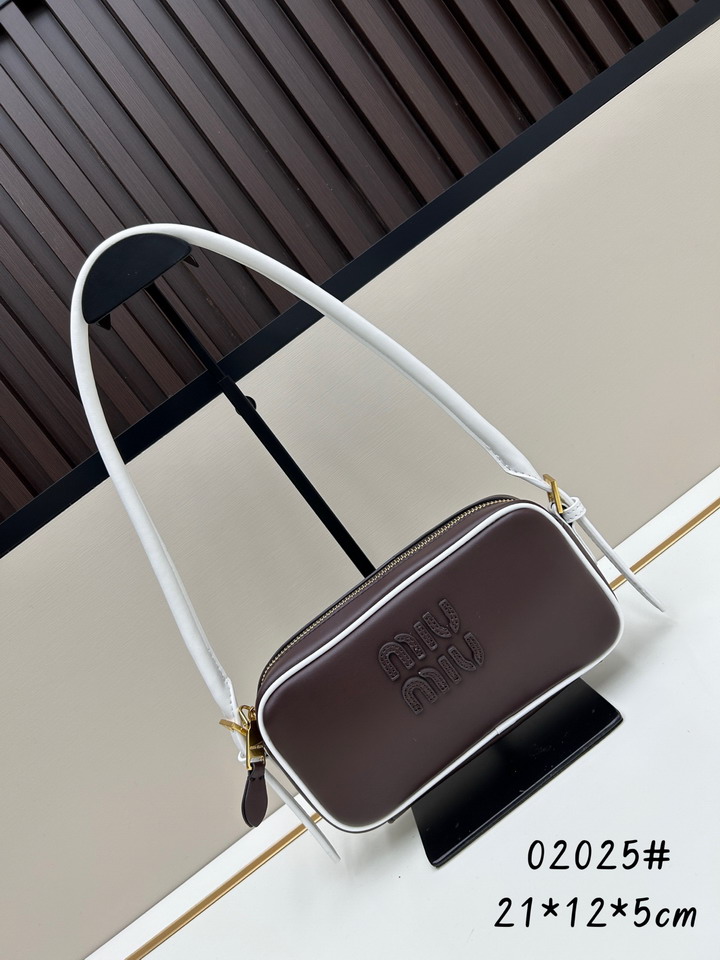 Miu 02025 21x11.5x4.5cm jj2
