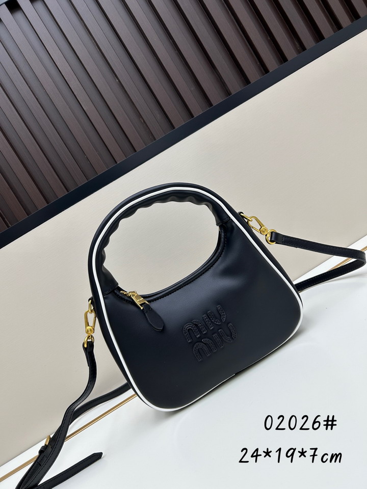 Miu 02026 18.5x24x7cm jj