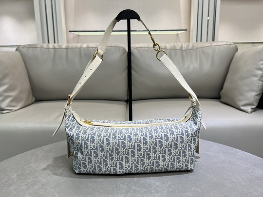 Dior Journey 2417 33x16x15cm yz