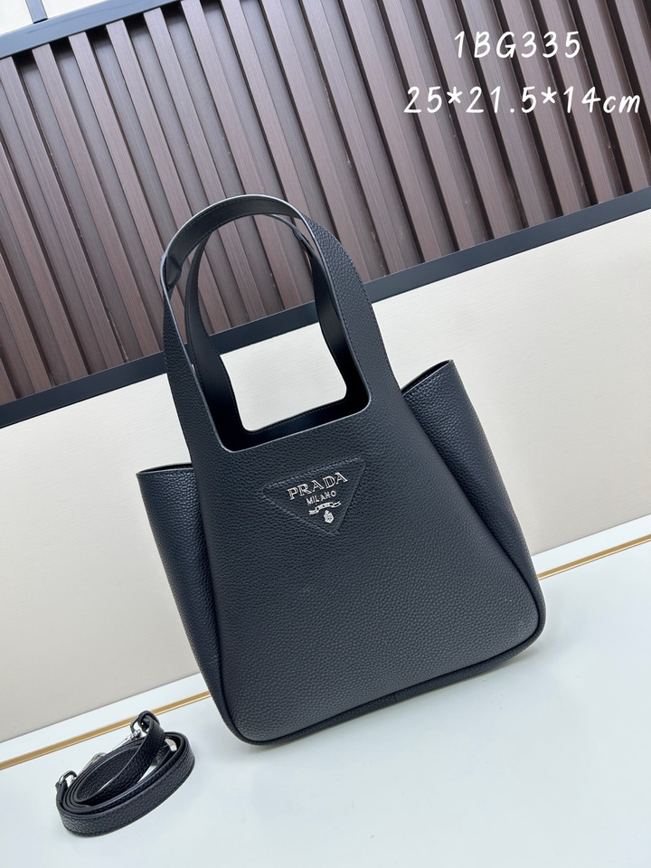 Prada 1BG335 25x21.5x14cm jj