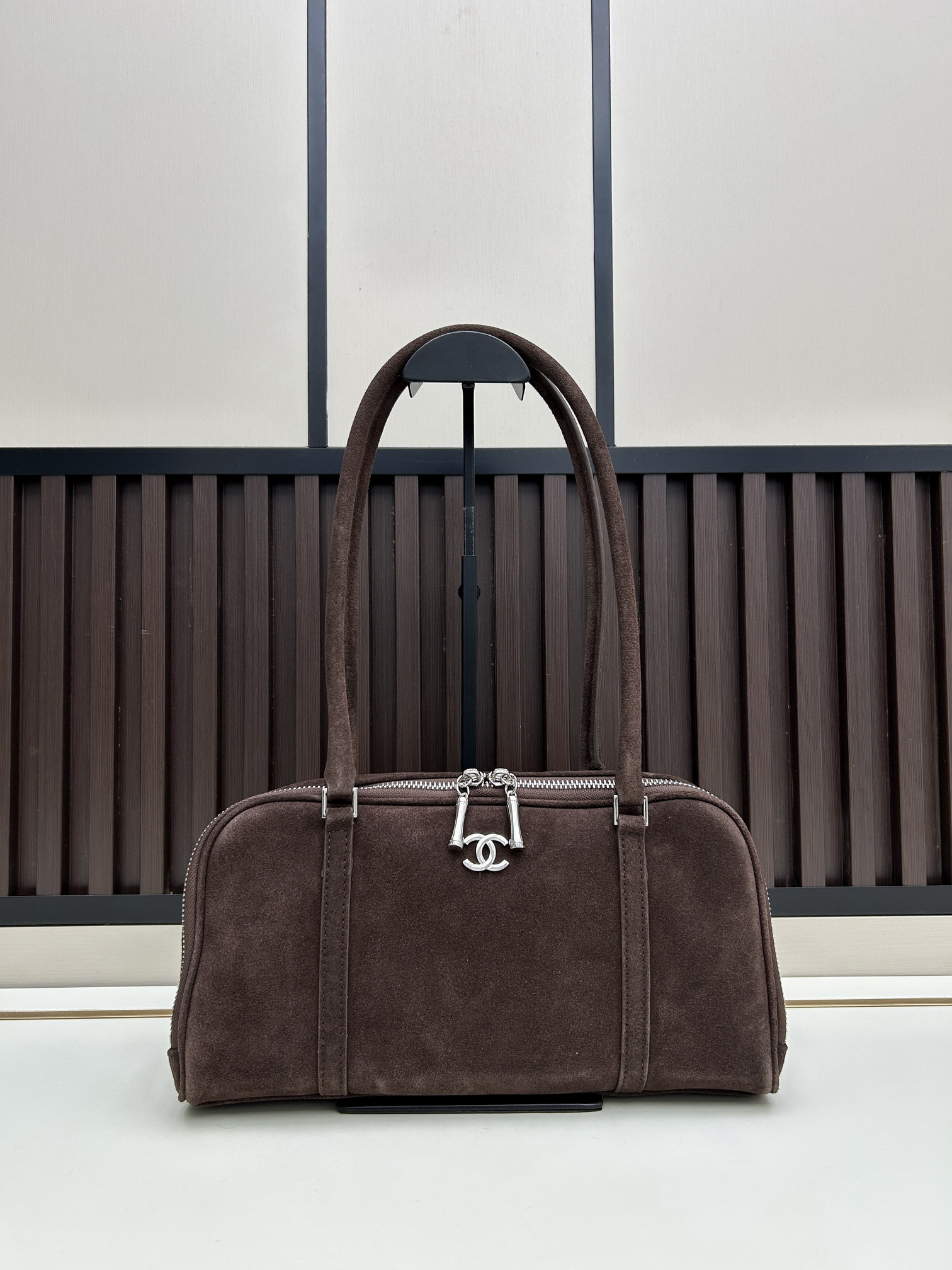 Chanel 09161 30x15x9cm jj3