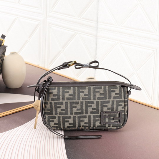 Fendi 07718 22x4.5x13cm ss