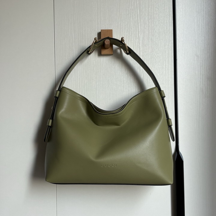 GG 850926 35x27.5x11cm ss