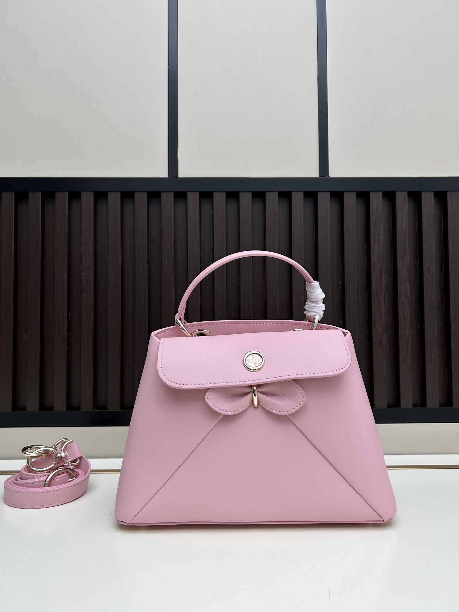 Dior M239 28x10x22cm jj9