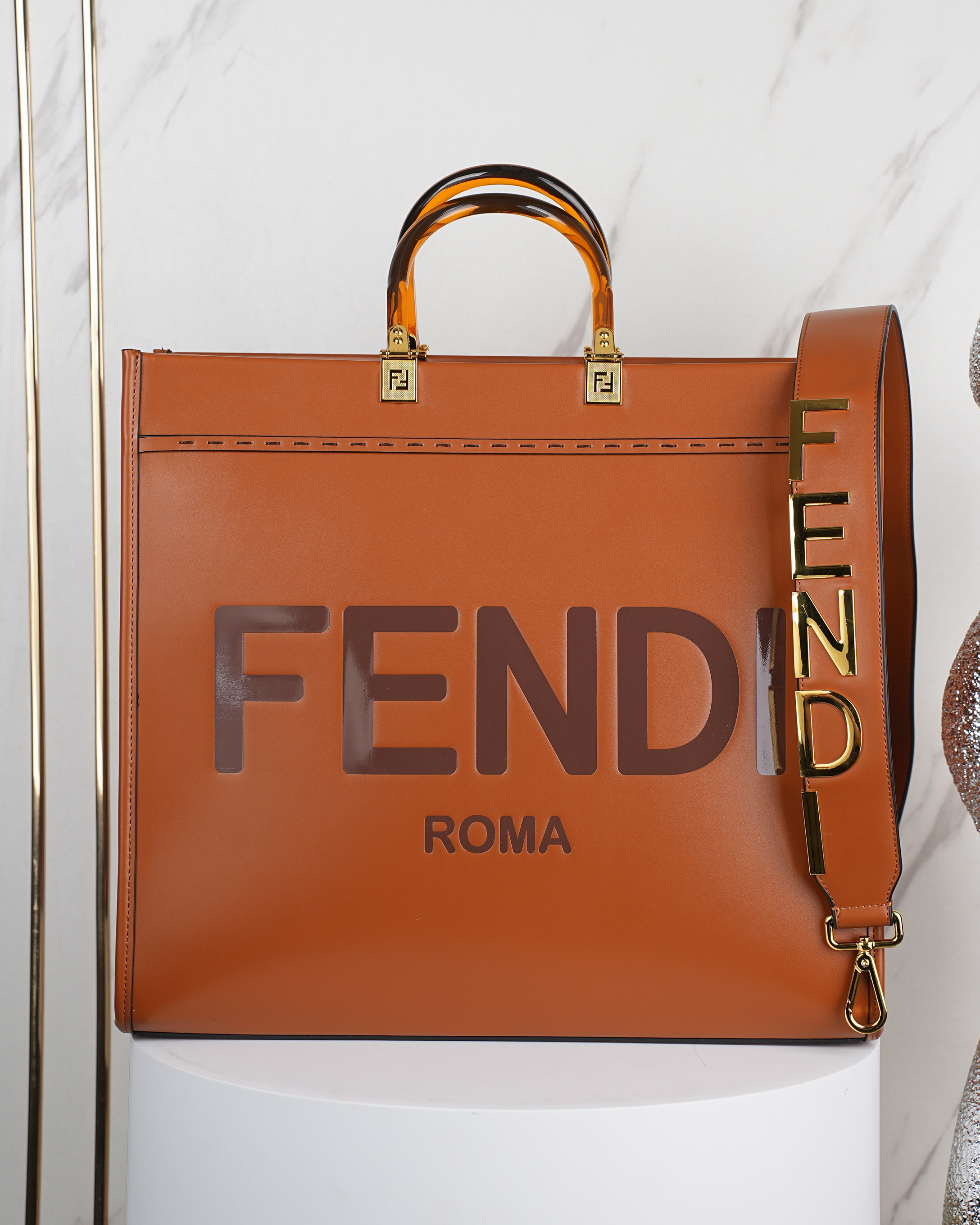 Fendi 40x35x21cm jj2