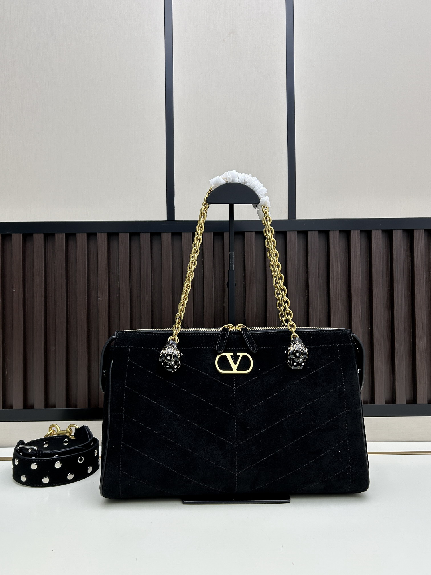 Val 20278 33x19.5x9cm jj7