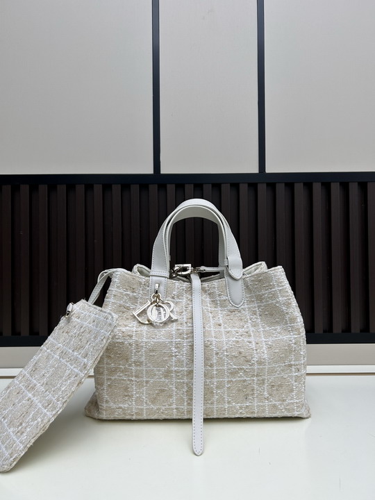 Dior Toujours 00740 37cm ss