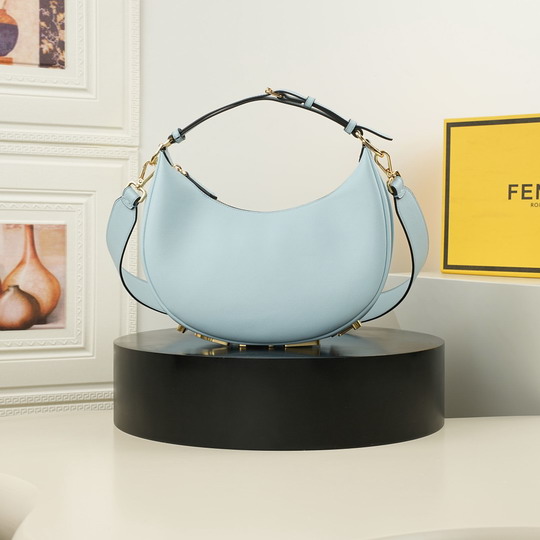 Fendi praphy 0058 29x24.5x10cm ss2