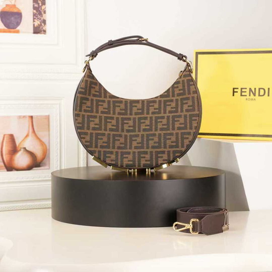 Fendi praphy 0058 29x24.5x10cm ss8