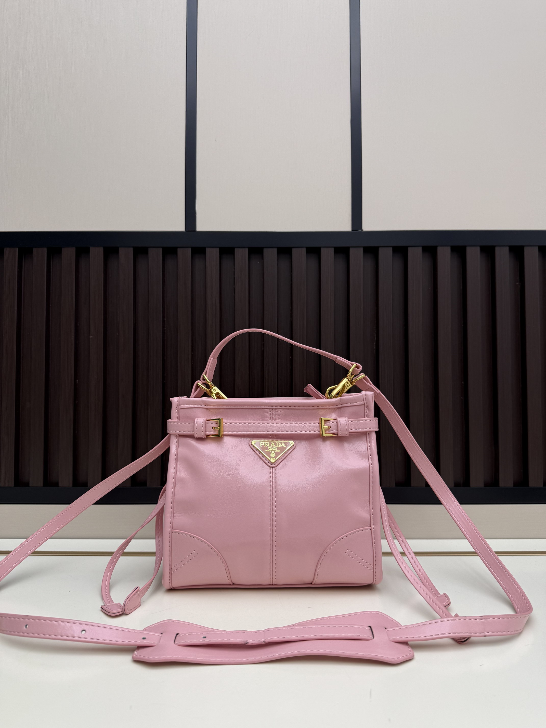 Prada Bonnie 2615 20x19x10cm jj2