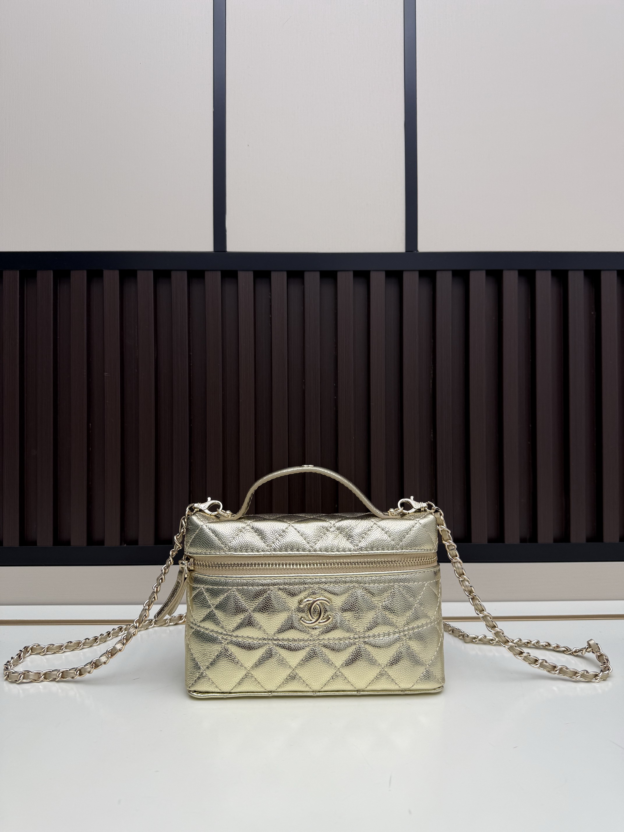 Chanel 09140-06580 17x19.5x5cm jj2