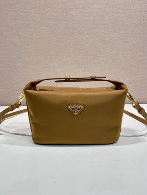 Prada 1BC302 20x12x11cm AP
