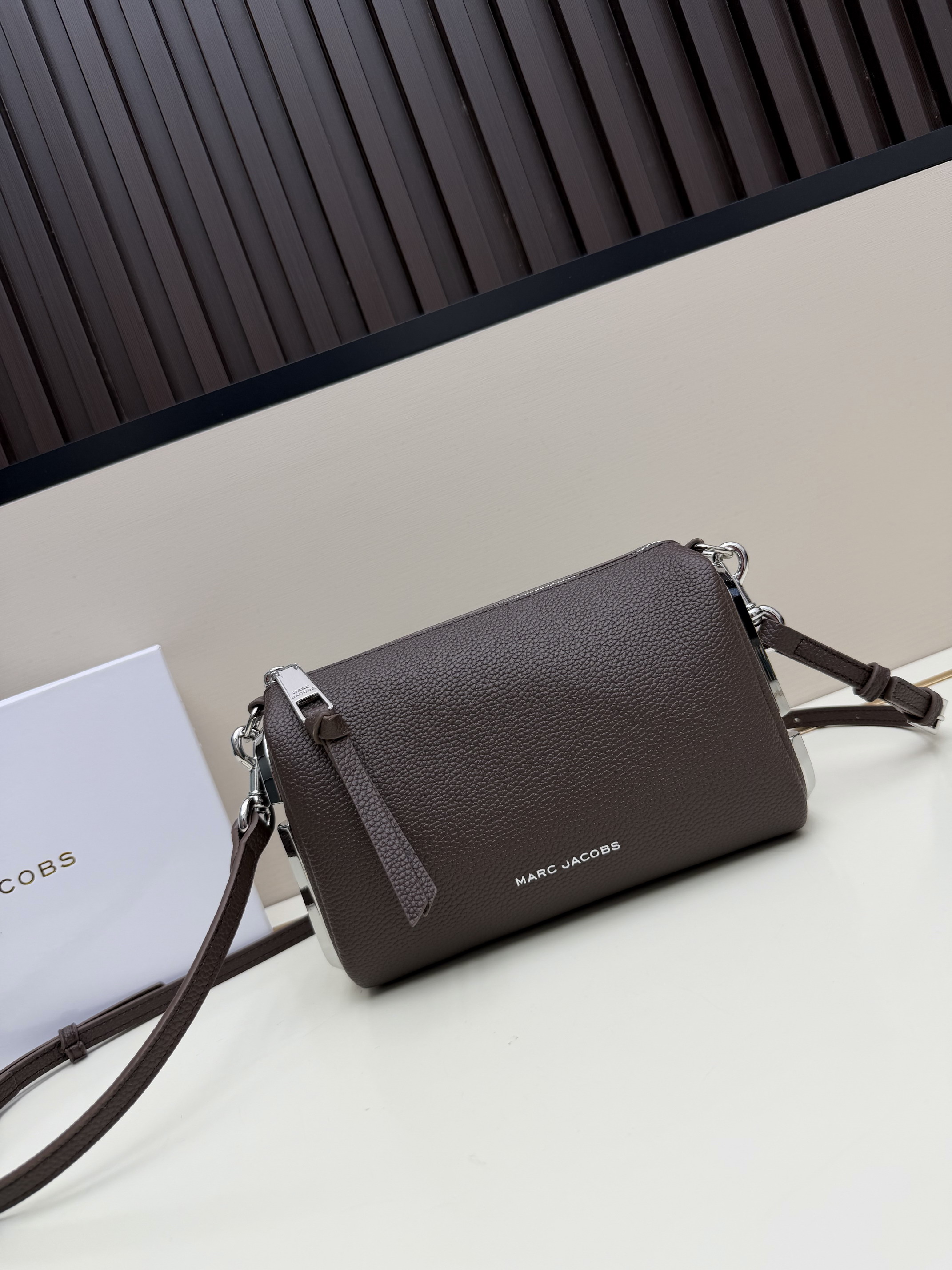 Marc Jacobs 1H8963 22x8.5x15cm jj