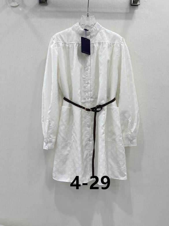 LV S-XL 143