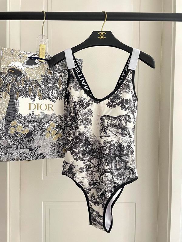Dior S-XL 227