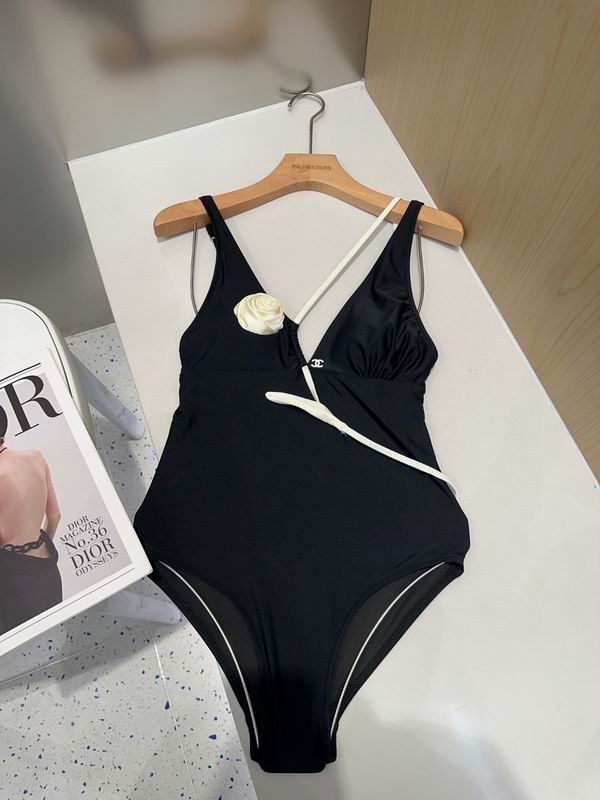 Chanel S-L 136