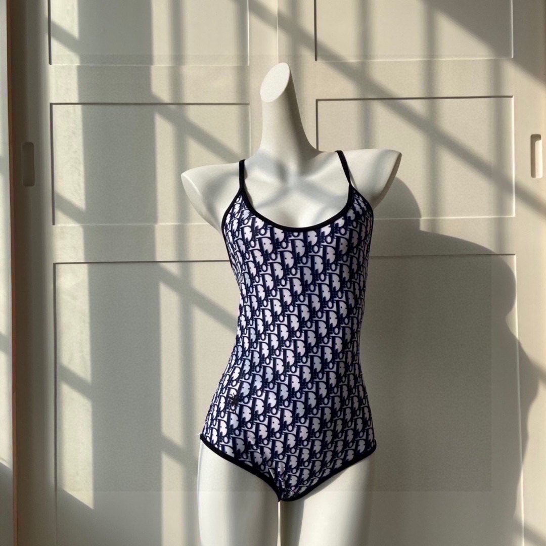 Dior S-XL 121