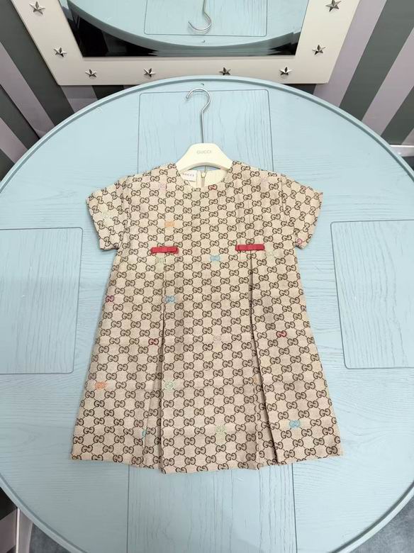 Gucci sz90-150 104